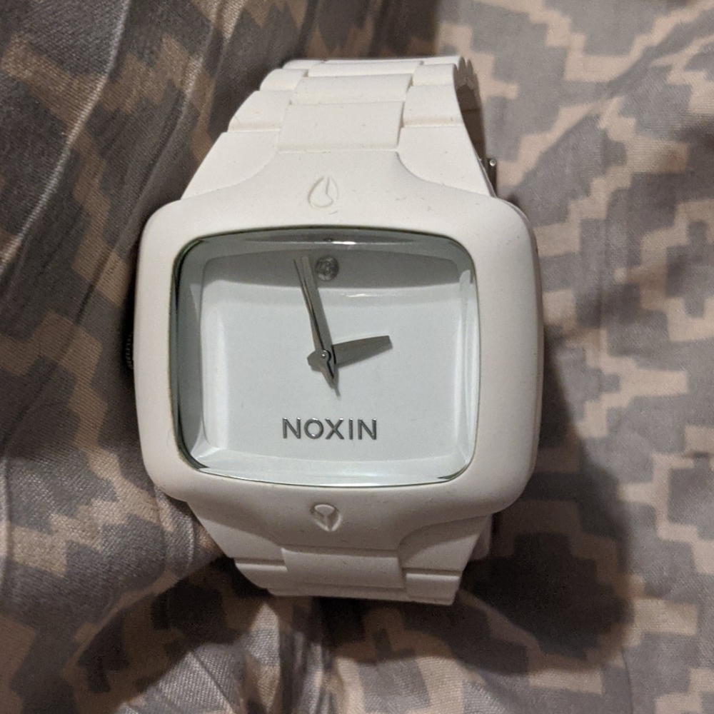 Mens Nixon Watch